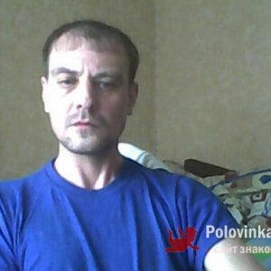 Алексуй лапин, 42 года
